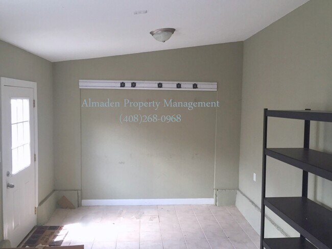 Foto del edificio - 924 Almaden Ave