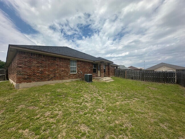 Building Photo - 3204 Baldwin Loop