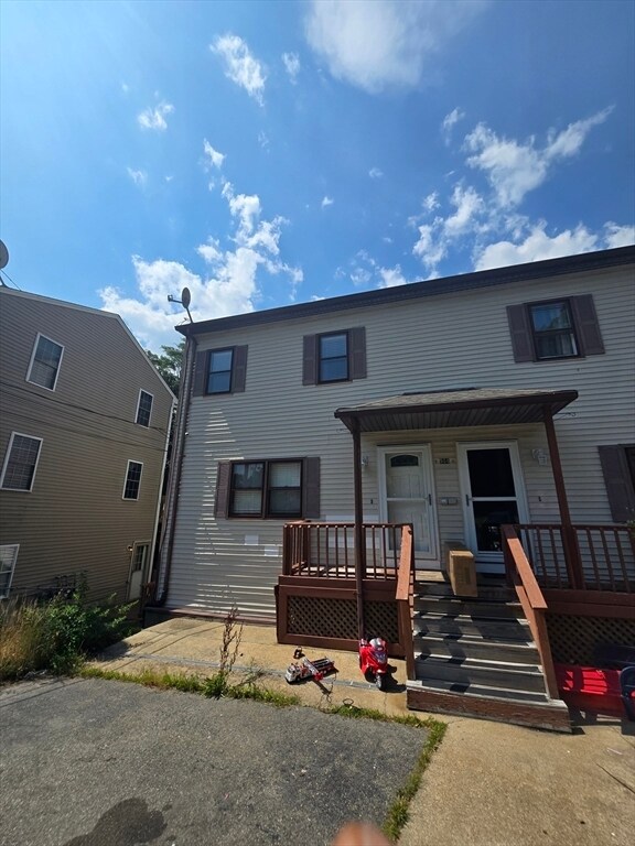 Foto del edificio - 504 Quincy St