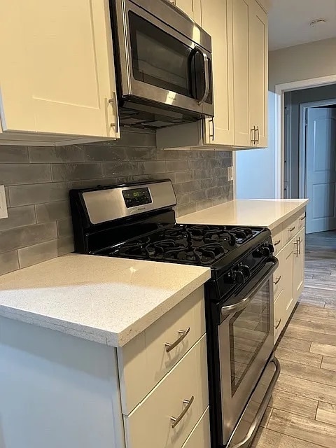 Building Photo - 402 S Heliotrope Ave