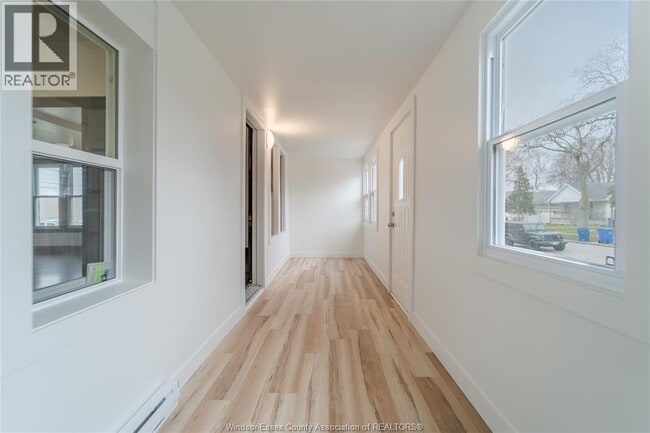 Building Photo - 932 Oak Ave