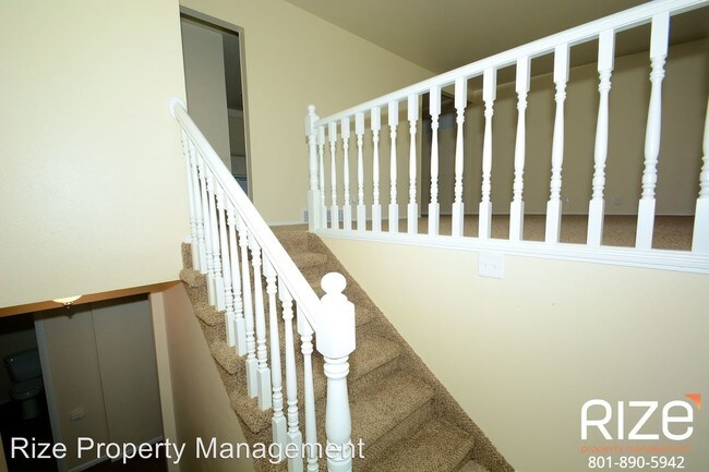 Building Photo - 5 br, 2 bath House - 4156 W Wendy Ave
