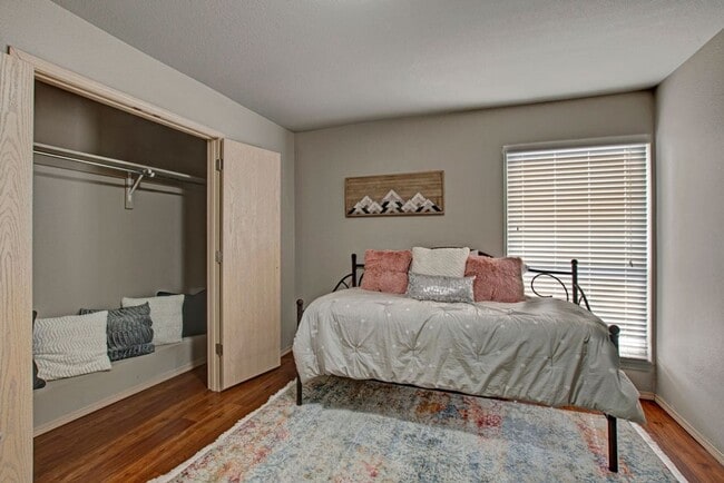 Interior Photo - The Cottages at Hefner Road