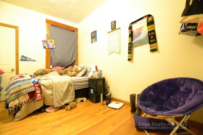 Foto del edificio - 53 Brackett St