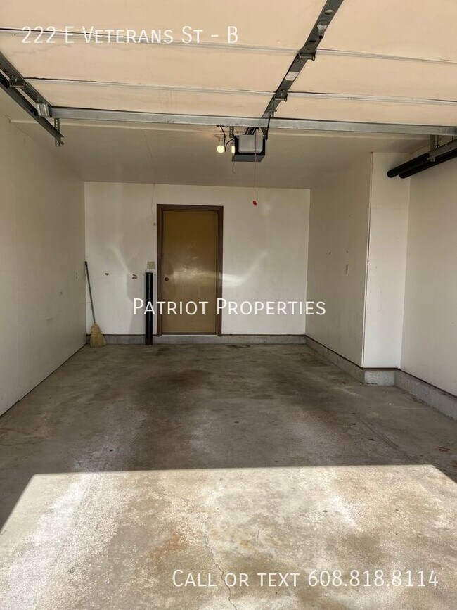 Foto del edificio - 3 bedroom/ 1.5 bath in Tomah, WI