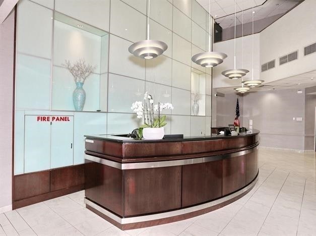 Foto del edificio - 7000 JFK Blvd E