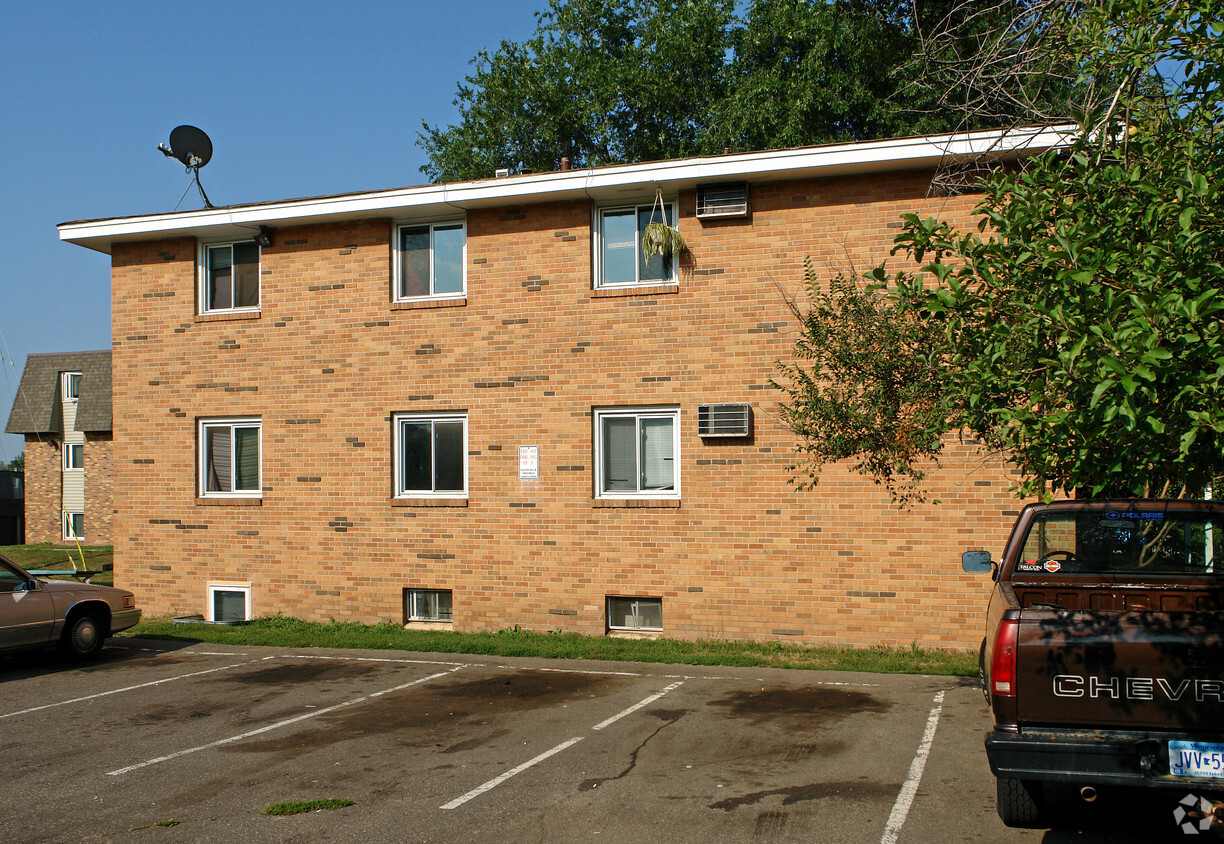 Foto del edificio - 2450 County Road I
