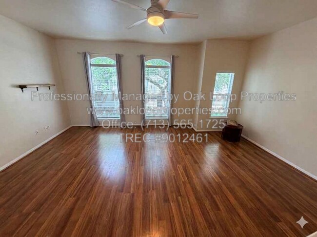 Foto del edificio - 1253 W 17th St