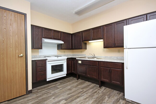 Building Photo - Park Terrace Apartments
