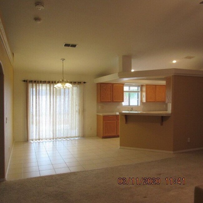 Building Photo - 3 bedroom 2 bath home with 3 car garage and RV parking
