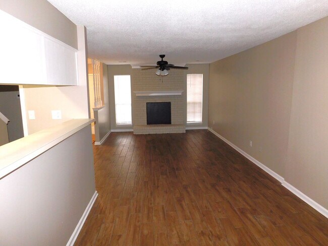 Building Photo - 8078 Greenbrook Parkway Southvaen MS 38671