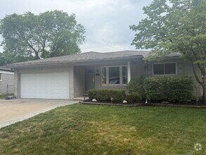 Building Photo - 42237 Columbia Ct