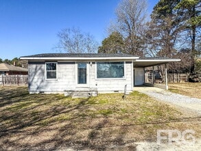 Building Photo - 122 Blaire Ln