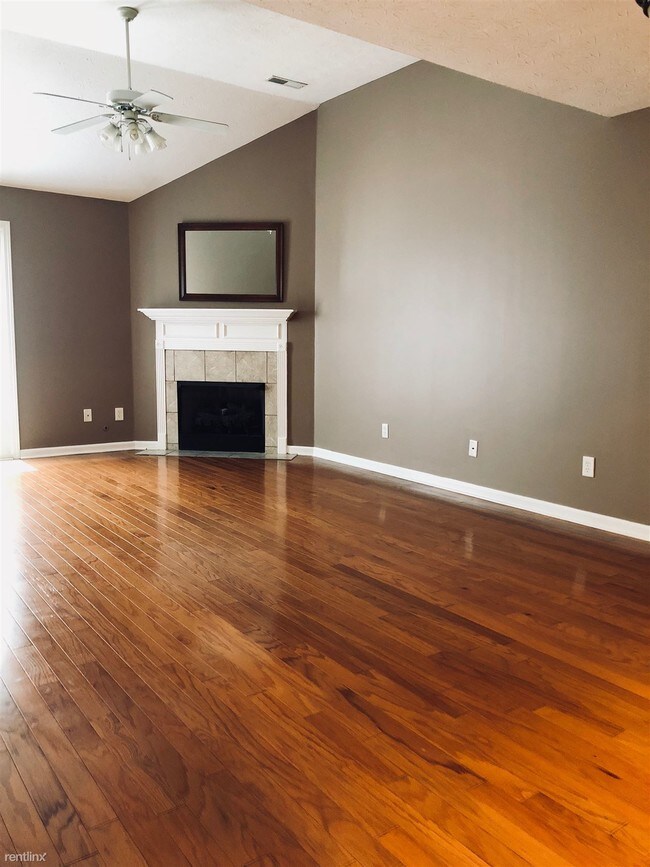 Building Photo - 3 br, 2 bath Condo - 203 Lost River Ln