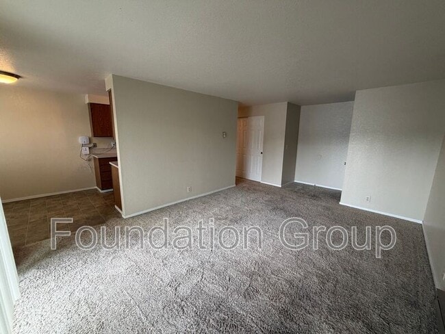 Foto del edificio - 938 N 100th St