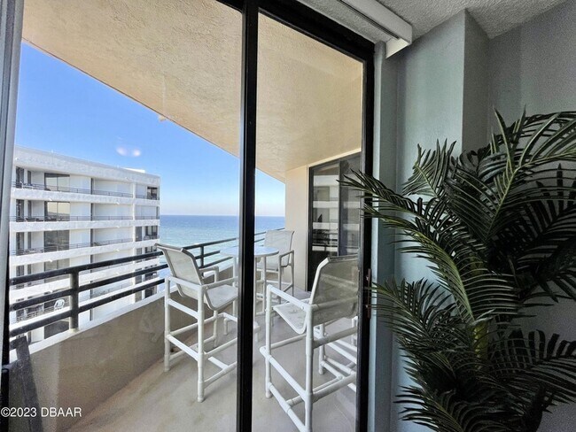 Foto del edificio - 3023 S Atlantic Ave
