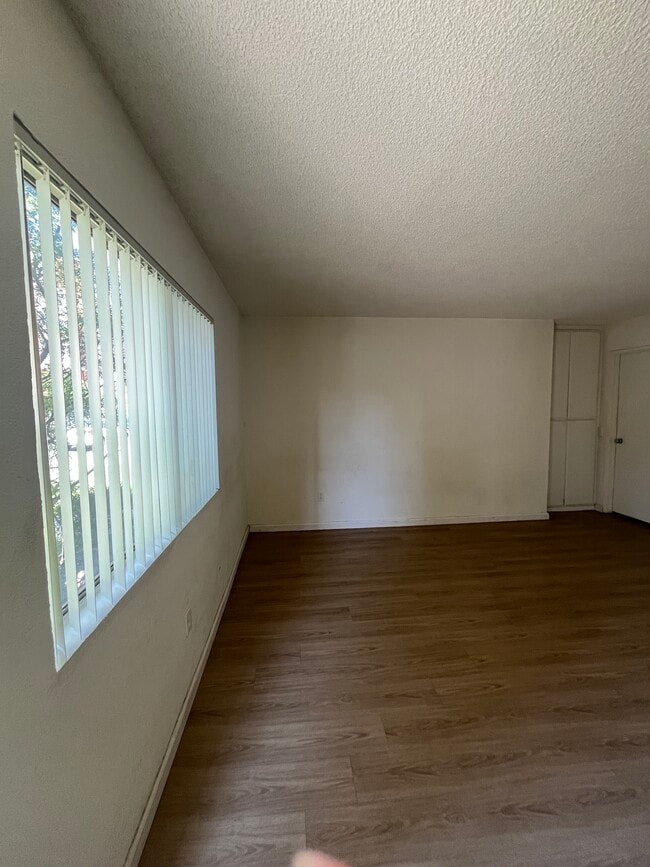 Photo - 11438 Killion St Apartment