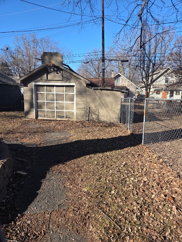 Building Photo - 4408 Cambridge St