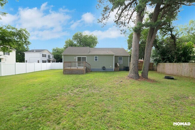 Foto del edificio - Charming 3BR House in Portsmouth