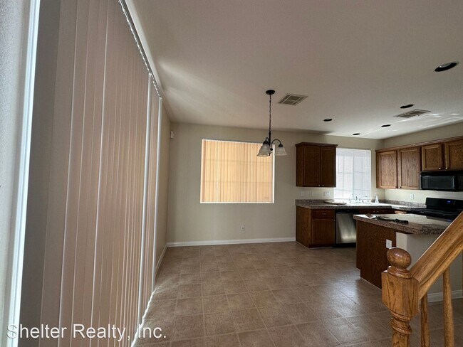 Building Photo - 3 br, 3 bath House - 6051 Shining Light Av...