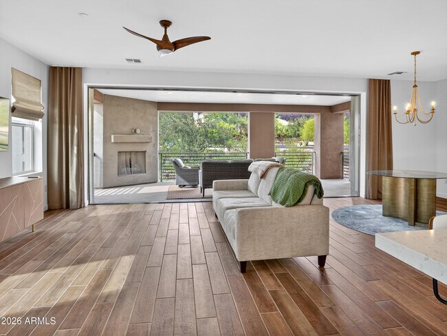 Foto del edificio - 11673 N 136th St