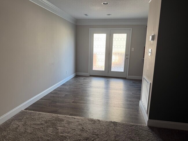 Foto del edificio - 7424 Emory Orch Ln