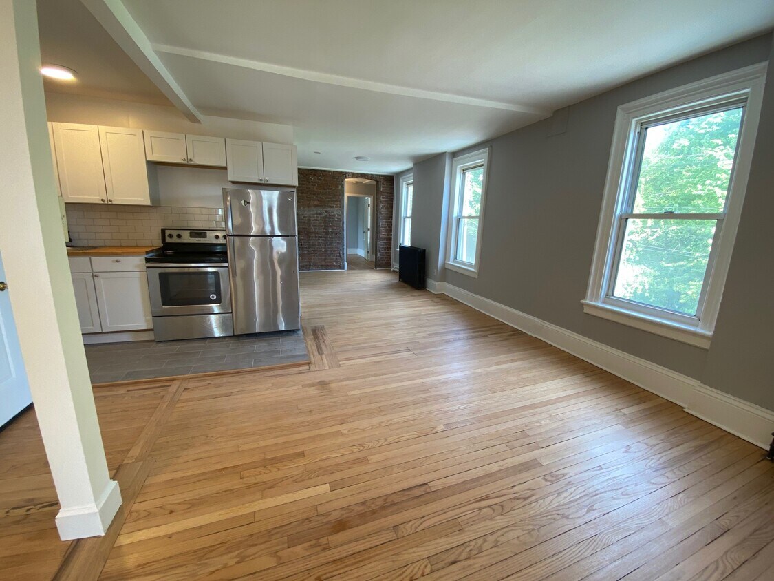 101 Dubois St, Newburgh, NY 12550 Apartments in Newburgh, NY