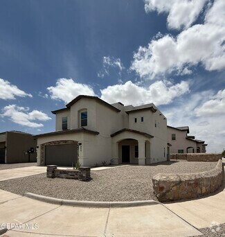 Building Photo - 804 Blingwood