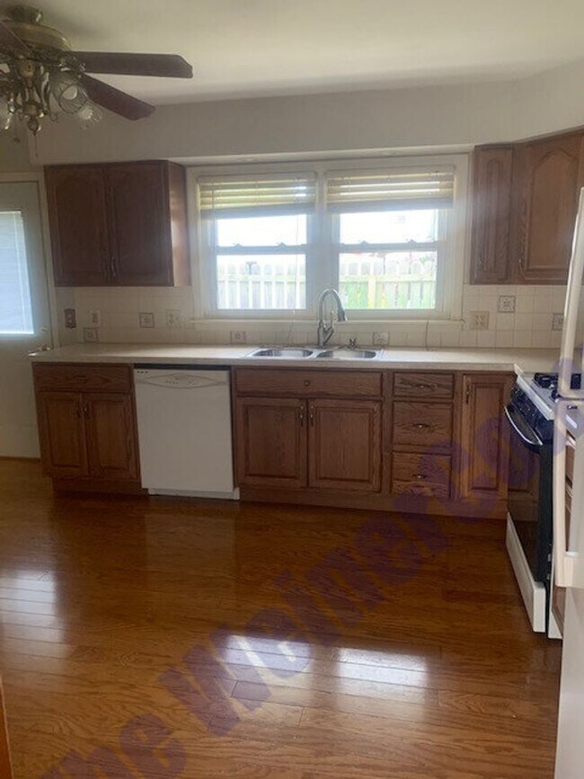 Foto del edificio - Sublease Available for Move in January 2nd!