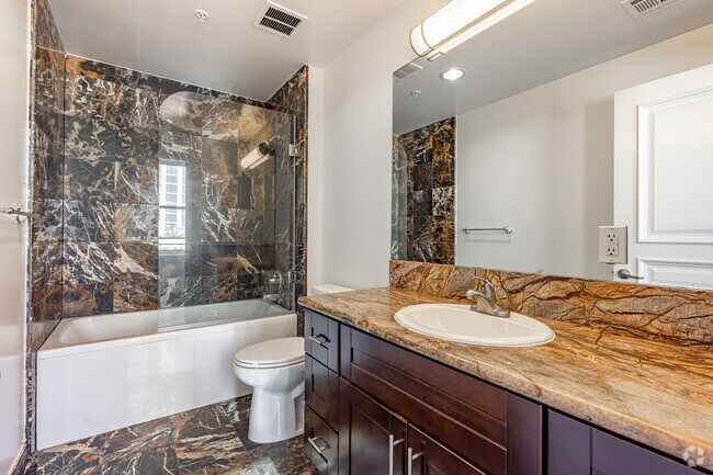 2BR, 2BA - 1,023SF - BATHROOM - Chester Williams Building
