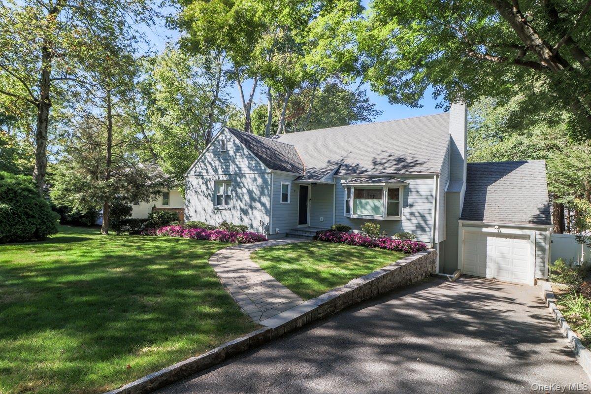 Primary Photo - 112 Thornbury Rd