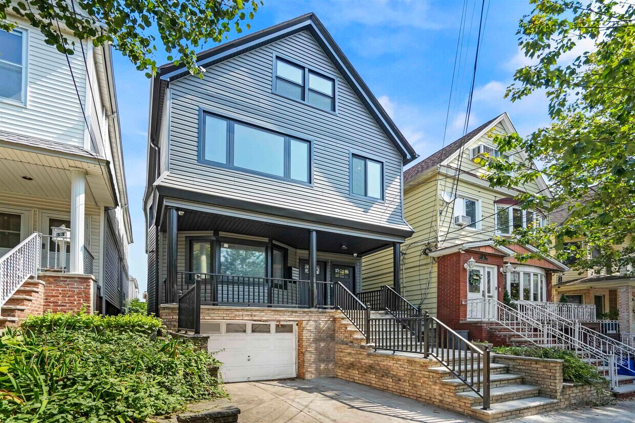 Foto principal - 31 W 46th St