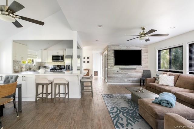 Foto del edificio - 294 Wilmot Rd