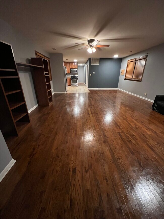 Foto del edificio - 2147 W 19th St