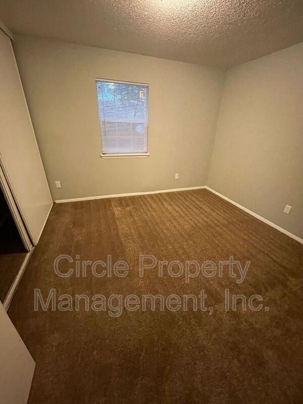 Foto del edificio - 4032 Hunters Ridge Dr SW