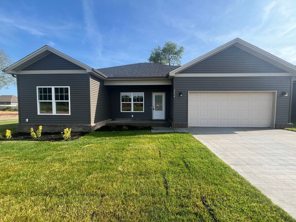 2694 Cedrus Ave, Bowling Green, KY 42101 House Rental in Bowling