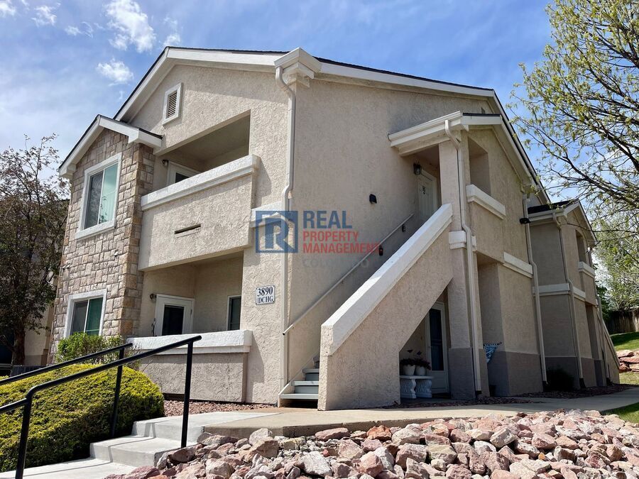 Foto principal - 3890 Strawberry Field Grove