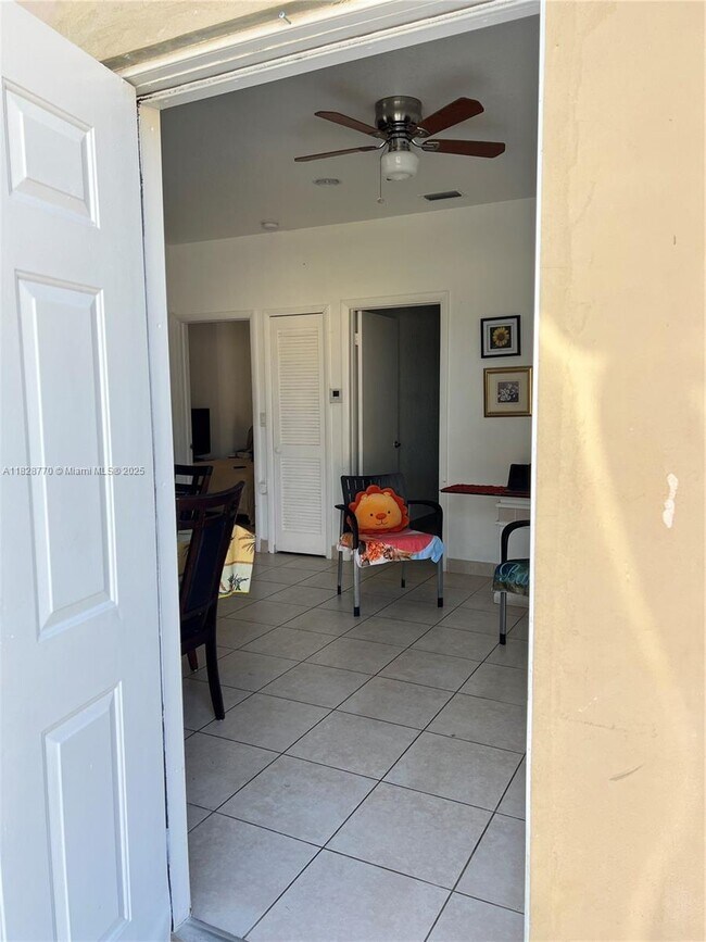 Foto del edificio - 16980 SW 297th St