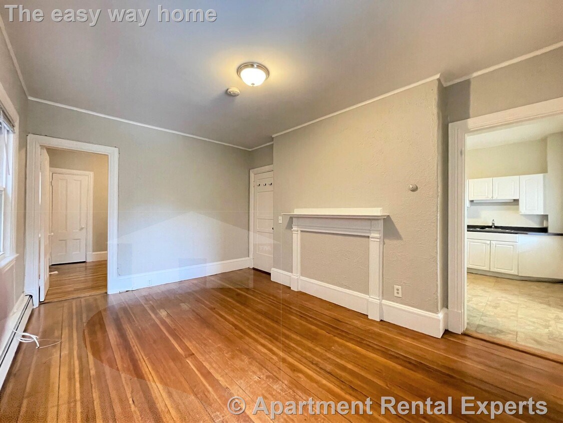 Primary Photo - 60 Dana St