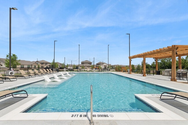 Building Photo - Ascend on Potranco