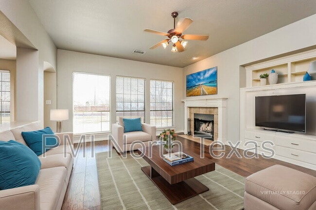 Building Photo - 2541 Indian Hills Dr