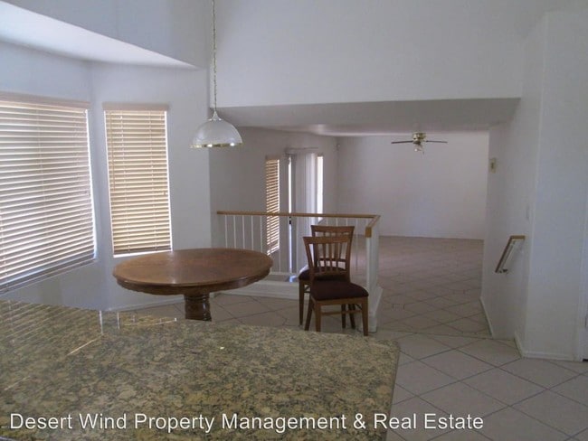 Building Photo - 4 br, 3 bath House - 4741 W. Taro Drive