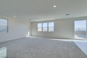 Building Photo - 5632 Hill Spire St