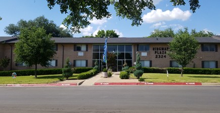 Vista de frente - Ridgmar Plaza (New)