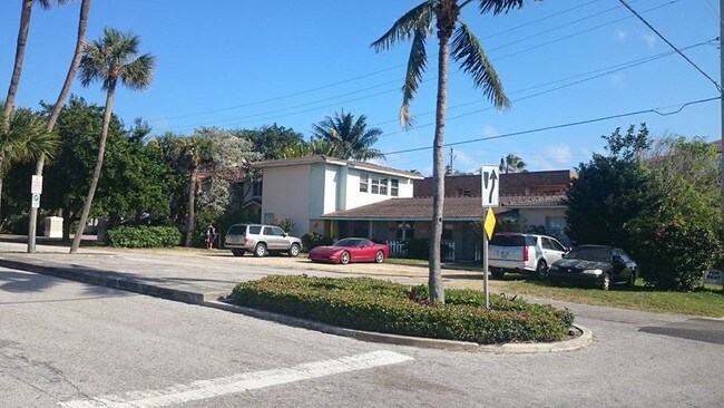 Foto del edificio - 512 SE 20th Ave