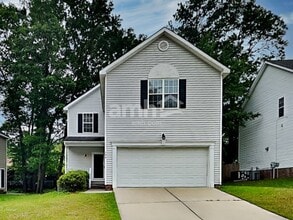 Building Photo - 704 Marjam Ln