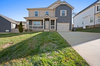 Building Photo - 1385 Sussex Dr