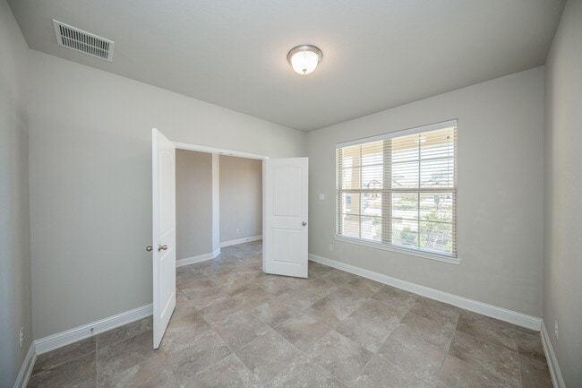 Building Photo - 16103 Devils River Ct