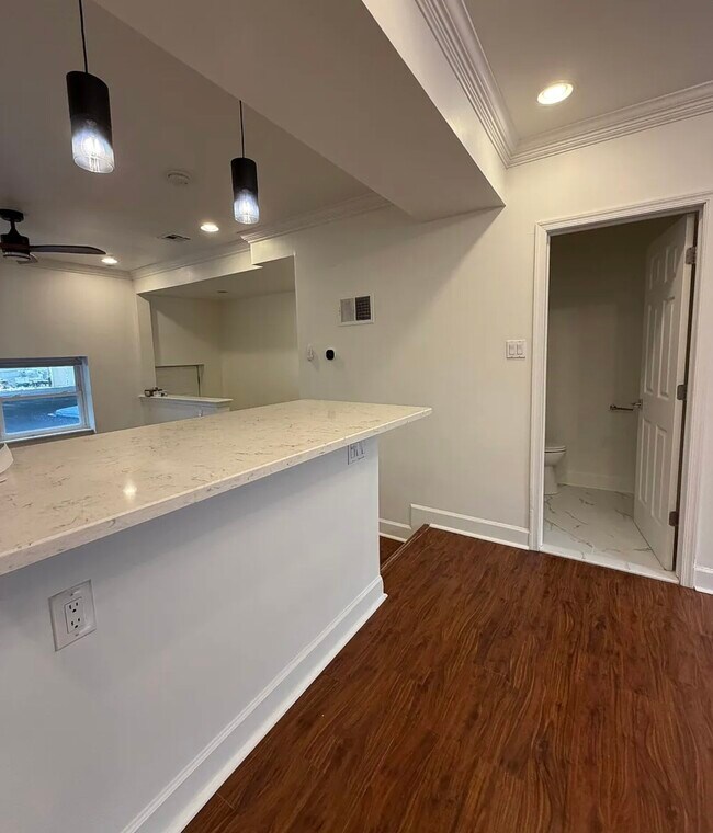 Foto del edificio - 2642 Emery St