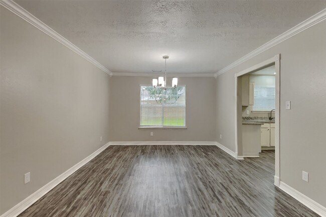 Building Photo - 18807 Sandia Pines Dr
